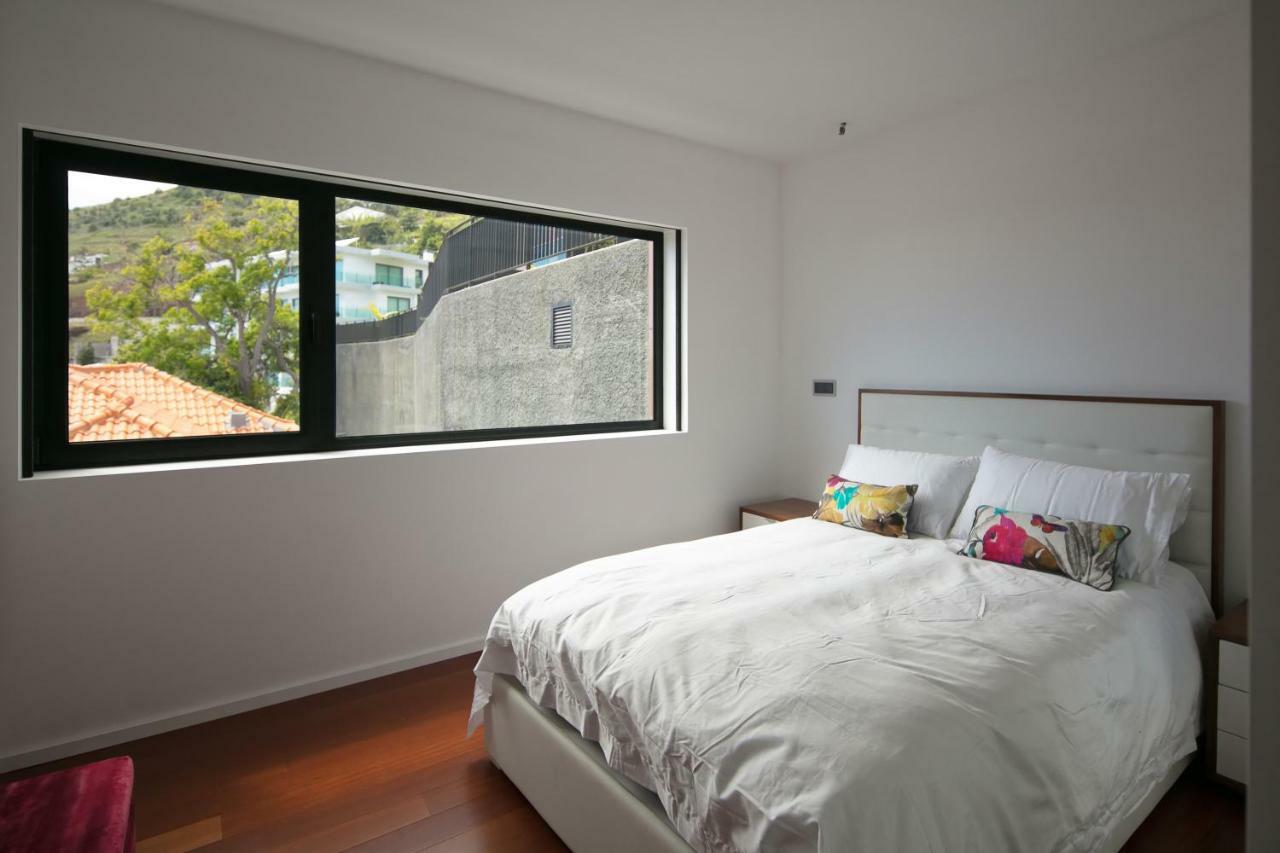 Spacious Luxury Holiday Apartment With A Great View, Funchal, Free Wifi And Parking Bagian luar foto