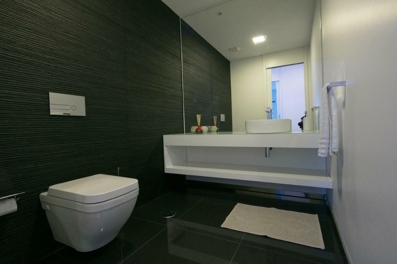 Spacious Luxury Holiday Apartment With A Great View, Funchal, Free Wifi And Parking Bagian luar foto