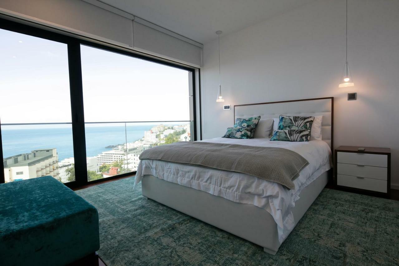 Spacious Luxury Holiday Apartment With A Great View, Funchal, Free Wifi And Parking Bagian luar foto